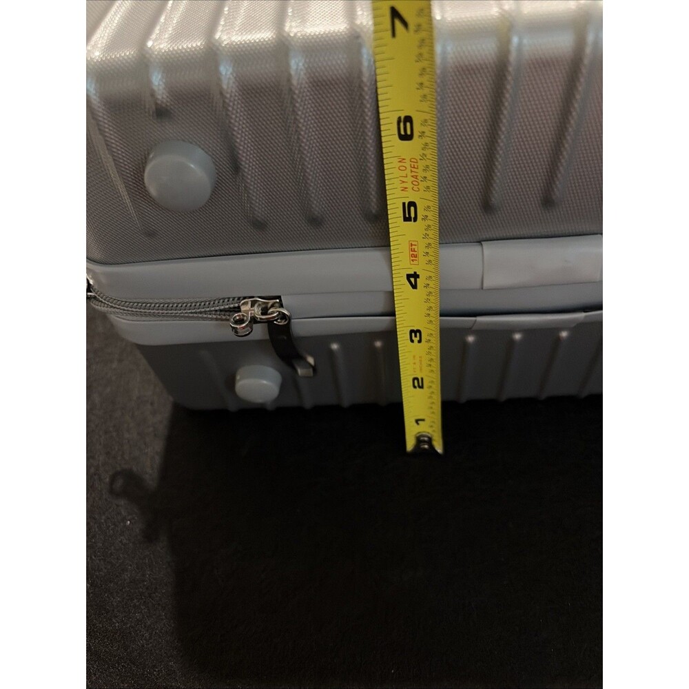 Vtg Rare Virgin Voyages 13” Aluminum Hardcase Business Case Silver Solid Luggage - Picture 7 of 8